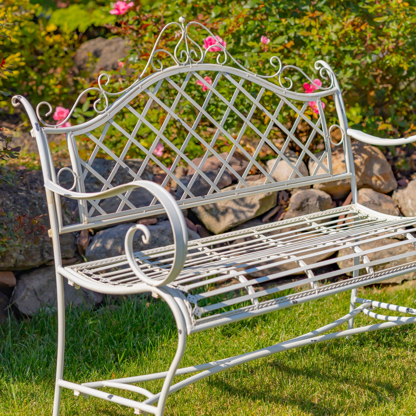 "Stephania" Victorian Iron Garden Bench – Antique White