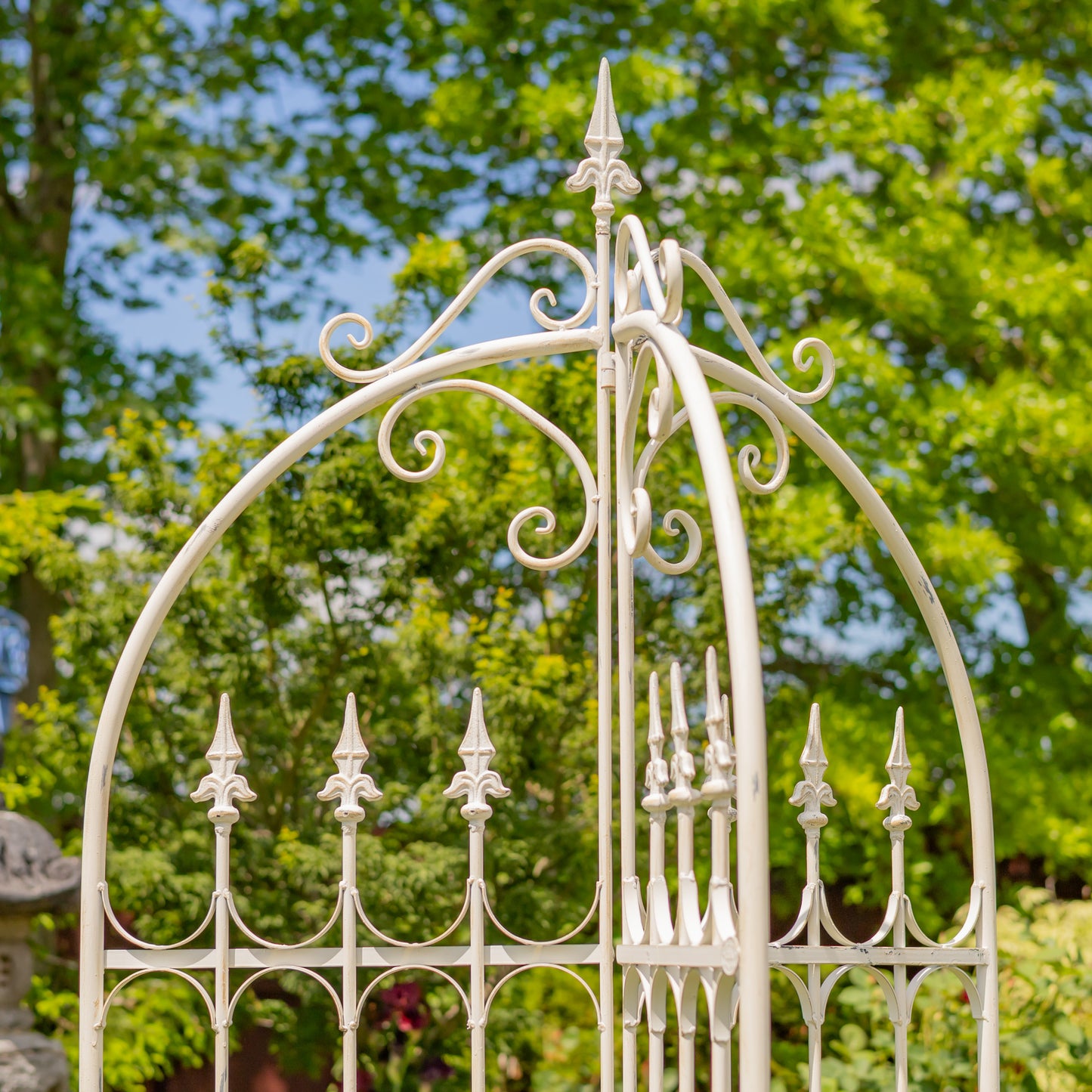 7.7 Ft Iron Garden Trellis with Fleur-de-Lis – Antique White "Paris 1968"