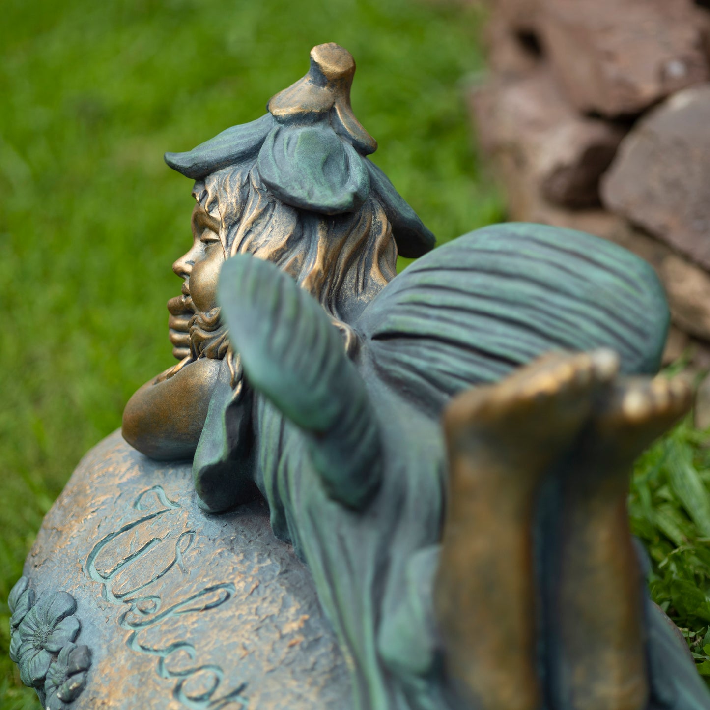 Fern Lying Fairy Garden Statue – 20" Bronze Outdoor Fairy Decor