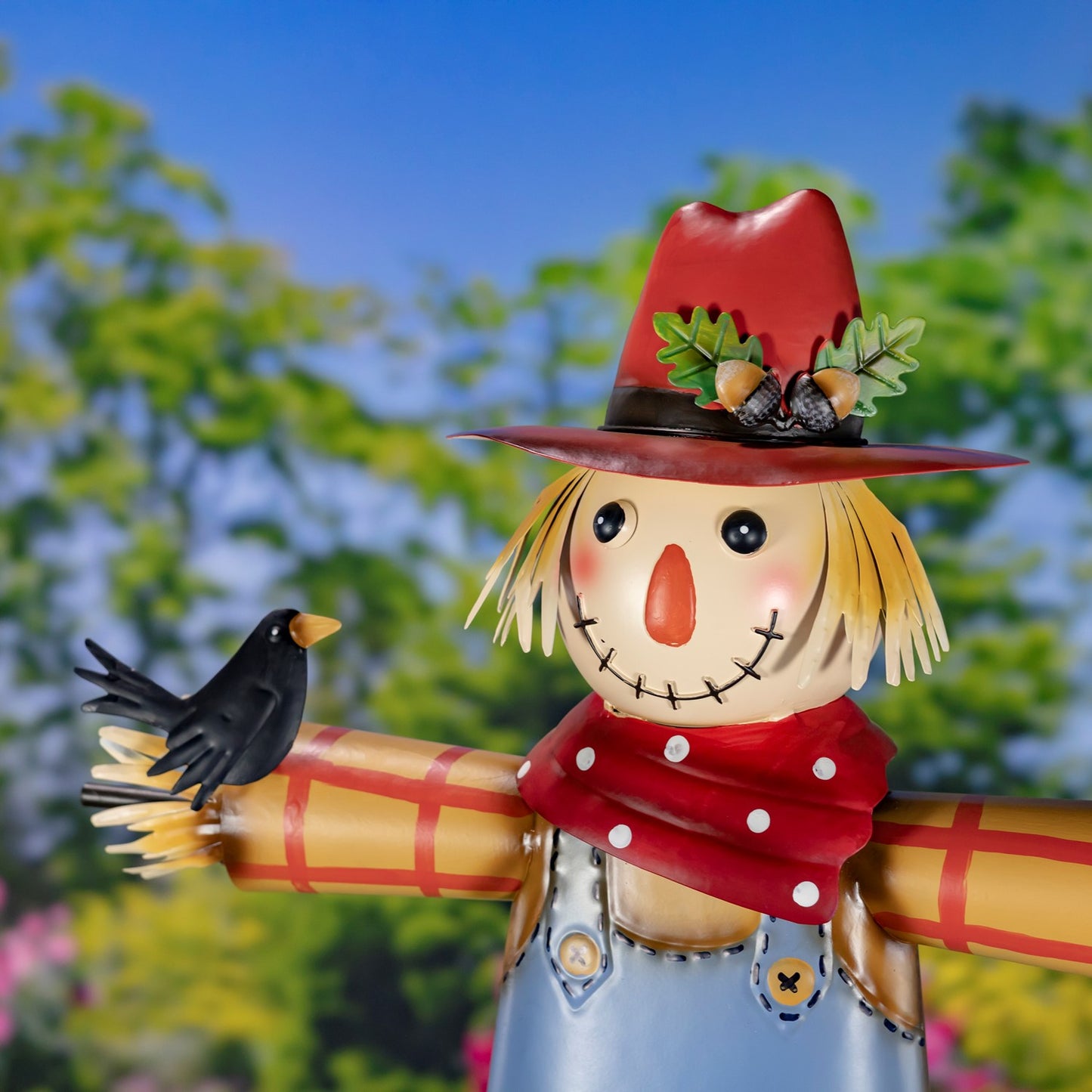 Set of 2 Assorted Iron Scarecrow Figurines "Mr. & Mrs. Scarecrow"